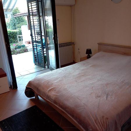 Apartment Azzurro Ičići Exterior foto